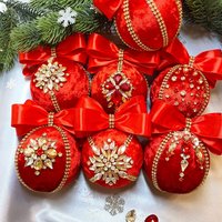 strass Kugel Weihnachtsschmuck. Rotes Ornament Set Aus Samt Christbaumkugel, Weihnachtsbaumdekor, Juwelenbesetzte Weihnachtskugeln von MaggiArtStore