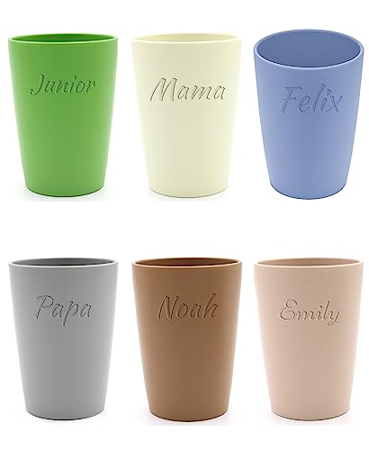 Magu 6 Personalisierte Becher aus Biopolymer (100% Erdölfrei) mit Namen | 6er Set Trinkbecher + Individuelle Namensgravur Zahnputzbecher Natur Design 6 Stück bunt gemischt von Magu