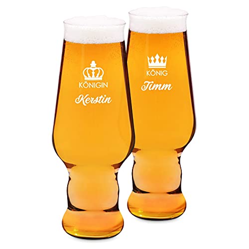 Maverton 2er Craft Biergläser Set mit Gravur - personalisiert - 400 ml - mit Sockel - 2 Biergläser für Kraftbiere - Geschenk Hochzeit Hochzeitstag Paar Eltern - Königspaar von Maverton