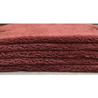 Echter Schaffell Teppich, Polsterleder, Lockiges Schaffell, Fliese Rot, Kurzes Fellschurleder, Stuhlbezug, 100X70 cm, 3, 3 X 2, 3 Ft von NaturalSheepskinTR