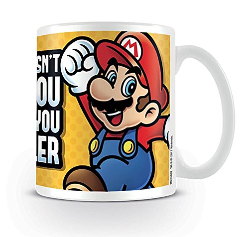 Nintendo Super Mario Tasse What Doesn't Kill You Makes You Smaller - weiß, Bedruckt, aus Keramik, Fassungsvermögen ca. 320 ml. von Nintendo