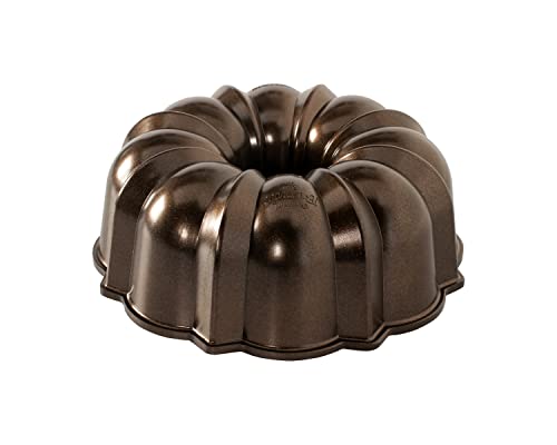 Nordic Ware Pro Cast Original Bundt Pan Bakeware, 12 Cup, Bronze von Nordic Ware