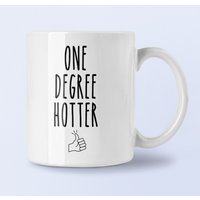 Abitur Geschenk Tasse One Degree Hotter Geschenkidee Klasse Von 2019 Kaffeetasse Für Graduierte Schule von NuurGifts