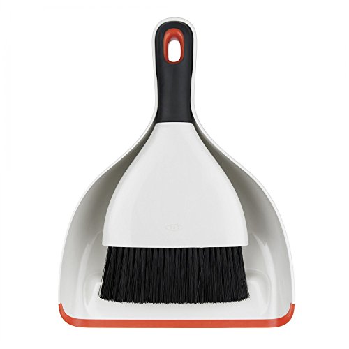 OXO GG DUSTPAN & BRUSH SET - EUROTAG von OXO