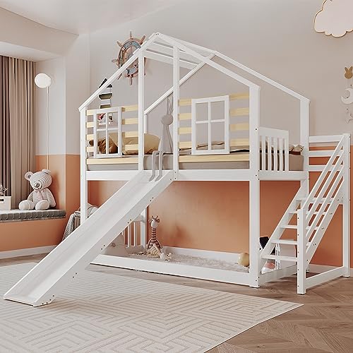 Oyemige Kinderbett 90x200 Etagenbett 2 Kinder, Hausbett mit Treppe und Rutsche, Blockhaus Hochbett mit Fenster, Bodenbett, Holzbett mit Rausfallschutz und Lattenrost, Massivholz, Ohne Matratze, Weiß von Oyemige