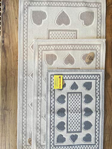 PAGO POCO Teppich oder Bettvorleger im Sardo-Stil und Herzen in allen Größen. Farben: Beige + Grau. 100% Baumwolle, rutschfest (grau, 60 x 110) von Pago Poco