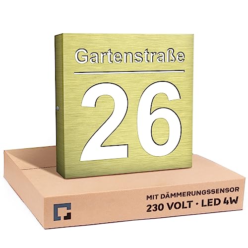 30x30cm Personalisieren Sie Ihre Modern Hausnummer Beleuchtet LED, 230V mit Dämmerungssensor, Hausnummer Golden aus Aluminium-Dibond ist Langlebig, Wetterfest, Geringer Stromverbrauch 6W / A++ von PRINTIMA