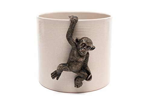 Pot Buddies Handgefertigte Schimpansenfigur Pflanztopf Aufhänger – Dekorative hängende Gartendekoration – Blumenübertopf Figur von Potty Feet