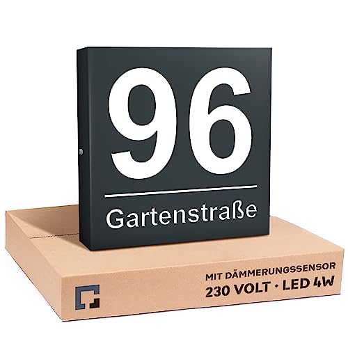 Hausnummer Beleuchtet Led 30x30cm 230V Strom Große aus Aluminium mit Gravur Straßenname Personalisiert, Energieeffiziente A+++ 6W, Dämmerungssensor, Anthrazit RAL7016, von PRINTIMA von PRINTIMA