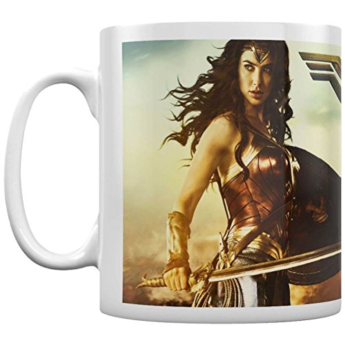 DC Comics Wonder Woman Fierce 11oz/315ml Kaffeetassen von Pyramid International