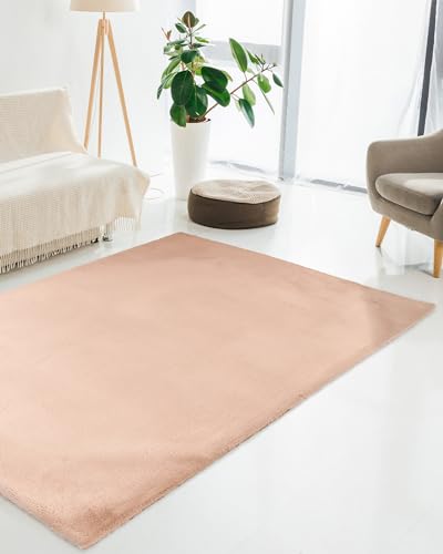 Qiyano Teppich Hochflor - Fellimitat, flauschig, weich, Soft, kuschelig, einfarbig, Pastell - Wohnzimmer, Schlafzimmer, Kinderzimmer, Büro - Farbe: Apricot, Größe: 160 x 230 cm von Qiyano