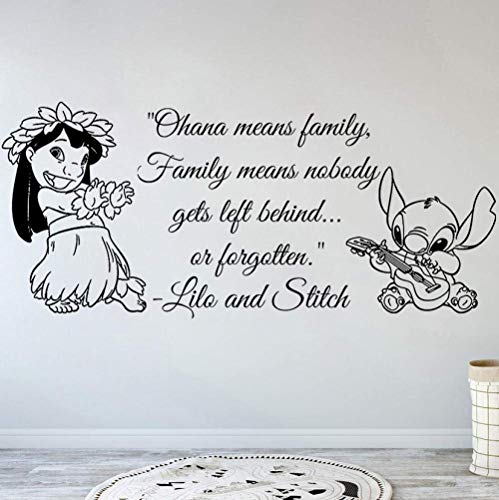 Wandaufkleber Art Deco Aufkleber Ohana Family Quotes Kindergarten Inspirierte Wandaufkleber Lilo Stitch Ohana Bedeutet Familie Vinyl Aufkleber 56X28Cm von RZYLYHH