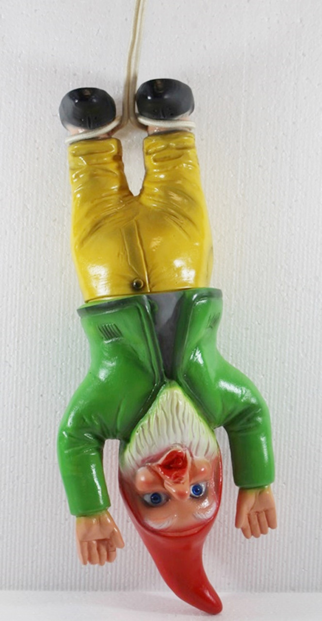 Gartenzwerg Deko Garten Figur Zwerg Bungee Springer am Seil hängend H 41 cm ohne Seil aus Kunststoff von Rakso