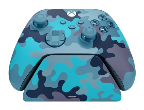 Razer Universelle Schnellladestation - Schnellladegerät für Xbox-Controller (Universelle Kompatibilität, Magnetkontaktsystem, Passend zu jedem Xbox-Controller) Mineral Camo von Razer