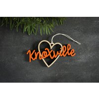 Knoxville Herz Christbaumschmuck - Wähle Deine Farbe | Weihnachtsschmuck Geschenk Zur Wohnungserwärmung Weihnachtsgeschenk La von ReadyGo