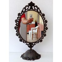 French Bronze Rokoko Stil, Antiker Tischspiegel Floral Und Rocialle Detail Antiker Schreibtisch Spiegel Aus Dem Frühen 20. Jahrhundert von RoyalVintageItalia