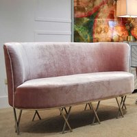 Modernes 2er Sofa in Rosa Samt Metall Gestell von Rubin Möbel