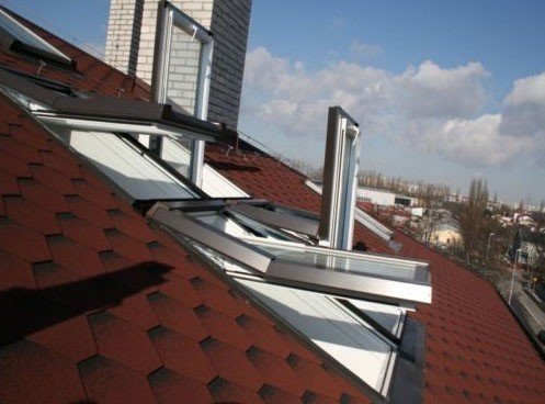 AFG Skylight Kunststoff Dachfenster PVC 66 x 98 mit Eindeckrahmen Schwingfenster Dachflächenfenster von SKY LIGHT