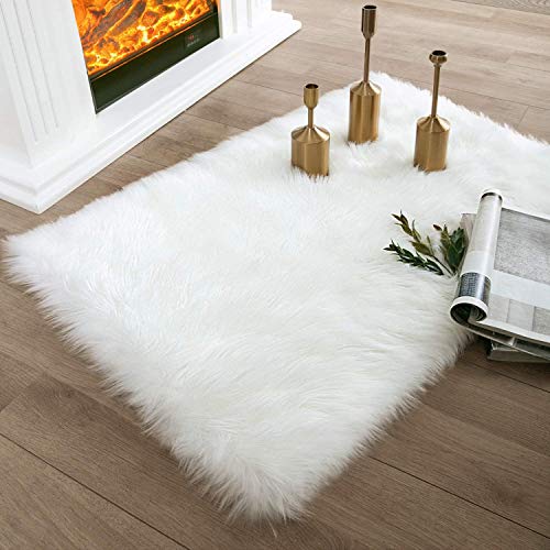 SODKK Lammfellimitat Matten Dekoration Teppich, mit 8 Rutschfester Teppichgriff Flauschig Weiche für Wohnzimmer Küche Flur Schlafzimmer oder Kinderzimmer (Weiß 70 x 130 cm) von SODKK
