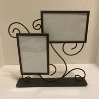 Gepflegte Schwarze Metall Dekorative Tabletop Rahmen Display. Hält Zwei 4 X 6" Fotos von SabrinklesFinds