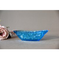 Vintage Blaues Glas Candy Tablett Farbiges Geschenk Home Decor von SekulidisAntiques