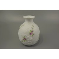 Vintage Vase/Ak Kaiser Dekor Monaco 444 2 Bisquit Porzellan | Germany 70Er von ShabbRockRepublic