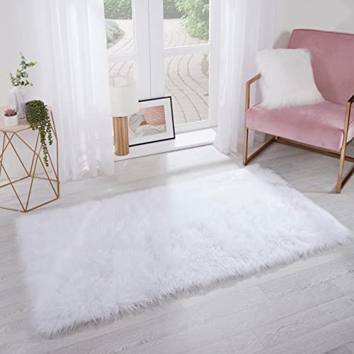 Sienna Flauschiger Teppich aus Kunstfell, Mikroveloursleder, groß, rechteckig, Bedrrom, Küchenteppich, fusselfrei, weicher Bodenmatte, Weiß – 80 x 150 cm von Sienna