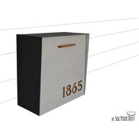 Briefkasten Mit Beton Gesicht | Tür, Schwarzer Aluminium Körper Und Holz Vanish Zahlen, Modern Style Custom Mailbox, Wandmontierte Typ 1 von SolPixieDust