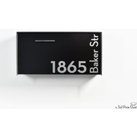 Schwarze Aluminium | Acp Mailbox Mit Silberner Faserlasergravur Moderne Benutzerdefinierte Personalisierte Adresse Hausnummer Wand Briefkasten Typ 3 von SolPixieDust