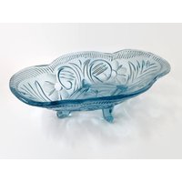 Vintage Blaufüße Obstschale Aus Gepresstem Blauem Glas Made in Mid Century Modern Germany von SustainableVintFinds