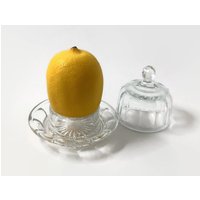 Vintage Glas Zitronenhalter | Geätzter Behälter Für Lebensmittelkonservierer Aus Crylstal von SustainableVintFinds