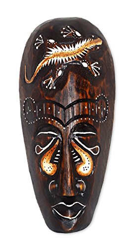 TEMPELWELT Wanddekoration Maske Holzmaske mit Gecko Motiv 20 cm, Holz braun weiß, Kunsthandwerk Bali Lombok Dekomaske im afrikanischen Stil von TEMPELWELT