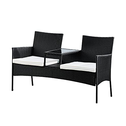 Teamson Home Gartenmöbel, Rattan Korbweide Liebesplatz Bank mit 2 Gepolsterten Sitzen und Integriertem Mittleren Glastisch und Regal, Schwarz von Teamson Home