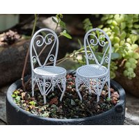 Miniatur-Fee-Kleine Weiße Stuhl-Fee-Gartenbedarf & Zubehör Terrarium Figuren von TizzleByTizzle