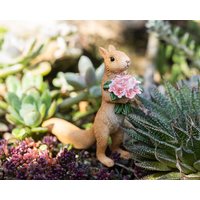 Miniatur Fee Kleines Eichhörnchen Mit Rosa Blumenfee Gartenzubehör & Terrarium Figuren von TizzleByTizzle
