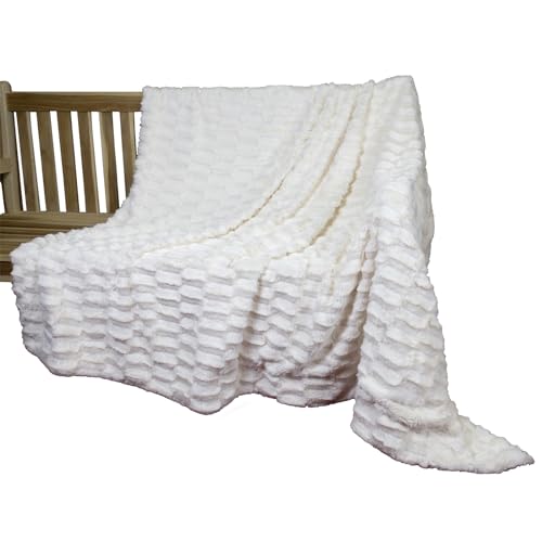 Trendyshop365 Kuscheldecke 150x200 cm Kaninchen Tierfell-Optik leichte Wohndecke (Creme) von Trendyshop365