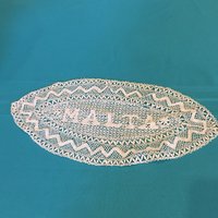 Vintage Brottablett Tuch Sagt Malta. Exquisite Handarbeit Für Jede Verwendung Doily. Als Rollkorb Liner. Oval Geformter Tablett-Liner von VeryVictorianStudio