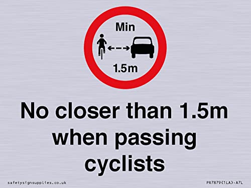 Schild "No closer than 1,5 m when passing cyclists", 100 x 75 mm, A7L von Viking Signs