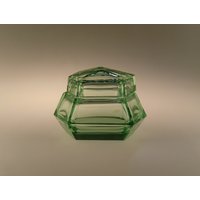 Boho Böhmen Art Deco Grün Geschnitten Glas Dose Pulverdose von VintageRetroEu