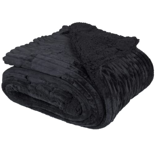 WildStage Kuscheldecke flauschig warme Decke in Cord Optik mit Sherpa Fell Fleecedecke 150x200 cm in schwarz von WildStage