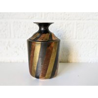 Vintage Messing Vase | Diagonale Streifen Gestreifte Kerzenhalter von archipel32