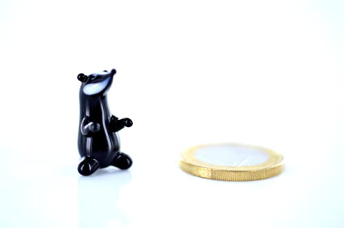 Dachs Mini - Miniatur Figur aus Glas Schwarz Weiß - Glasfigur Glastier Deko Setzkasten Vitrine von basticks