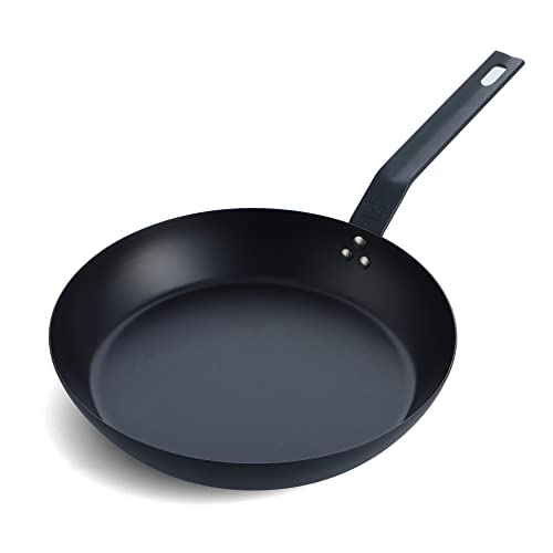 BK Solid Steel Vorgewürzt Natürlich Antihaft-Bratpfanne aus schwarzem Stahl, induktionsgeeignet, 28cm, backofenfest bis 230 °C, langlebig und professionell, spülmaschinenfest, PFAS-frei, schwarz von BK