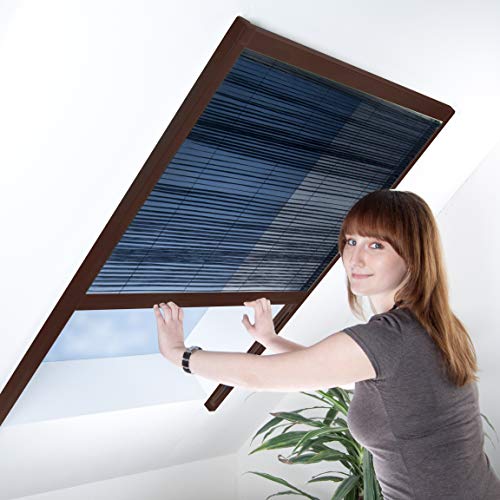 Fliegengitter Plissee für Dachfenster bis max. 150 x 177 cm - Insektenschutz - Dachfensterplissee - 160 x 180 cm | brauner Rahmen von matrasa
