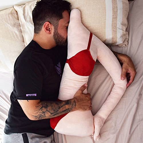 Girlfriend Pillow von mikamax