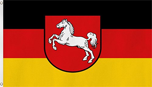 Fahne/Flagge mit zwei Metallösen zur Befestigung und zum Hissen - Größe 90 x 150 cm Farbe Niedersachsen von trends4cents