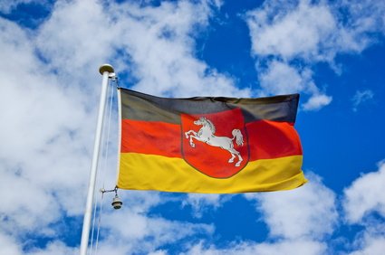Landesflagge Niedersachsen Fahne Flagge 150x90 Wetterfest von trends4cents