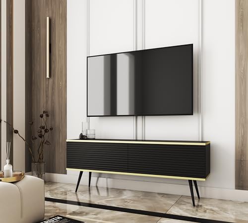 3E 3xE living.com TV-Schrank mit Lamellen in schwarzer Farbe mit goldenen Beinen, D: L: 135 cm, H: 53 cm, T: 32 cm. Wohnzimmermöbel, TV-Ständer, TV-Tisch von 3E 3xE living.com