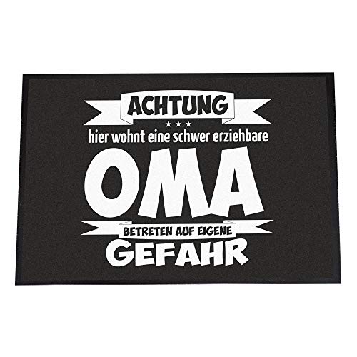 4youDesign Fußmatte Schwer erziehbare Oma - Betreten auf eigene Gefahr - 40 x 60 cm - rutschfeste Schmutzfangmatte - klein & groß (Oma, 40 x 60 cm) von 4youDesign