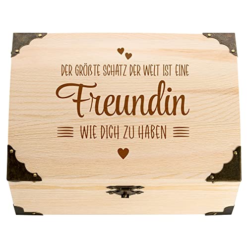 4youDesign Schatztruhe mit Gravur – Der größte Schatz der Welt – Freundin – Geldgeschenk – Erinnerungsbox – Geschenkidee für Geburtstage, Weihnachten (Freundin) von 4youDesign